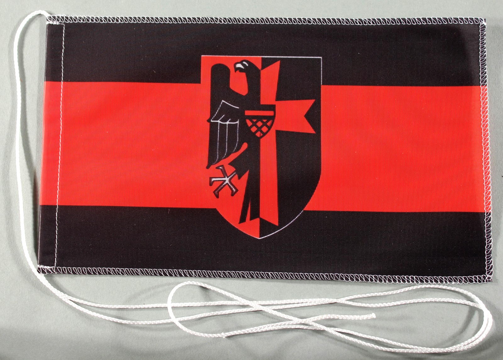 Tischflagge Cadenberge - 10x15cm Fahne Mit Schwarzem Sockel