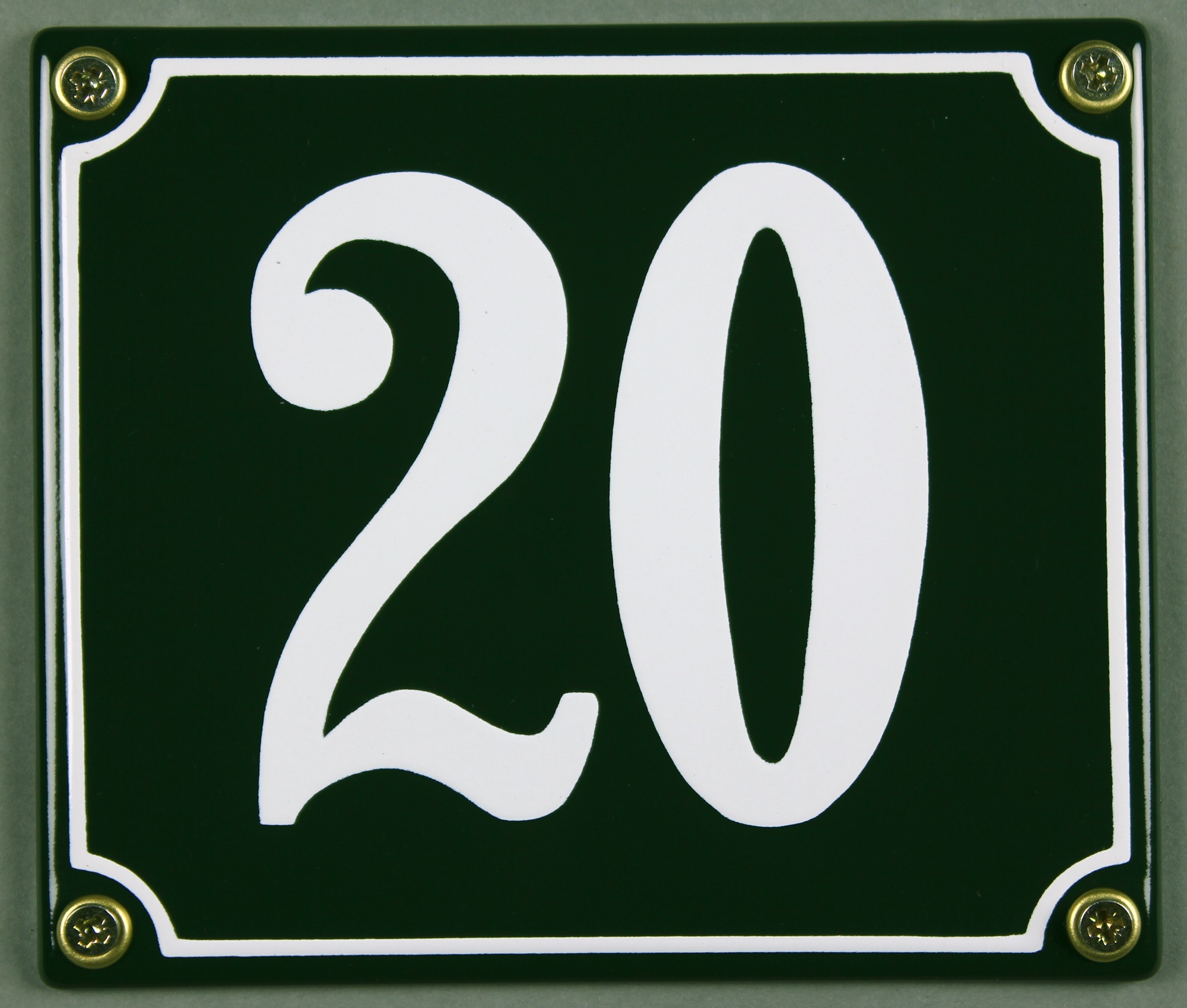 hausnummer-20-gruen-hausnummernschild-emaille Hausnummernschild 20 grün 12x14 cm sofort lieferbar Schild Emaille Hausnummer Haus Nummer Zahl Ziffe