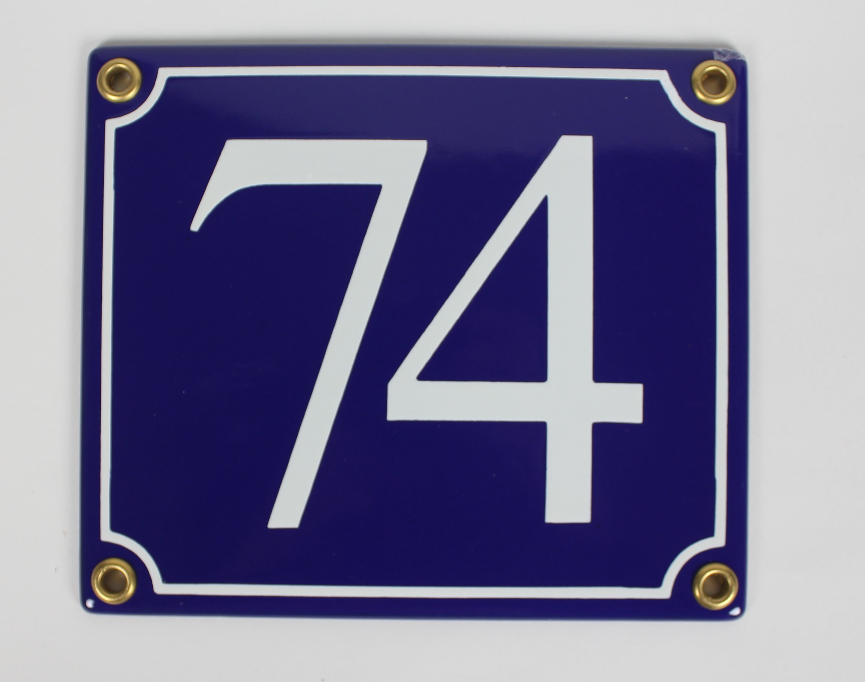 Hausnummernschild 74 blau Serif 14x12 cm Emailleschild