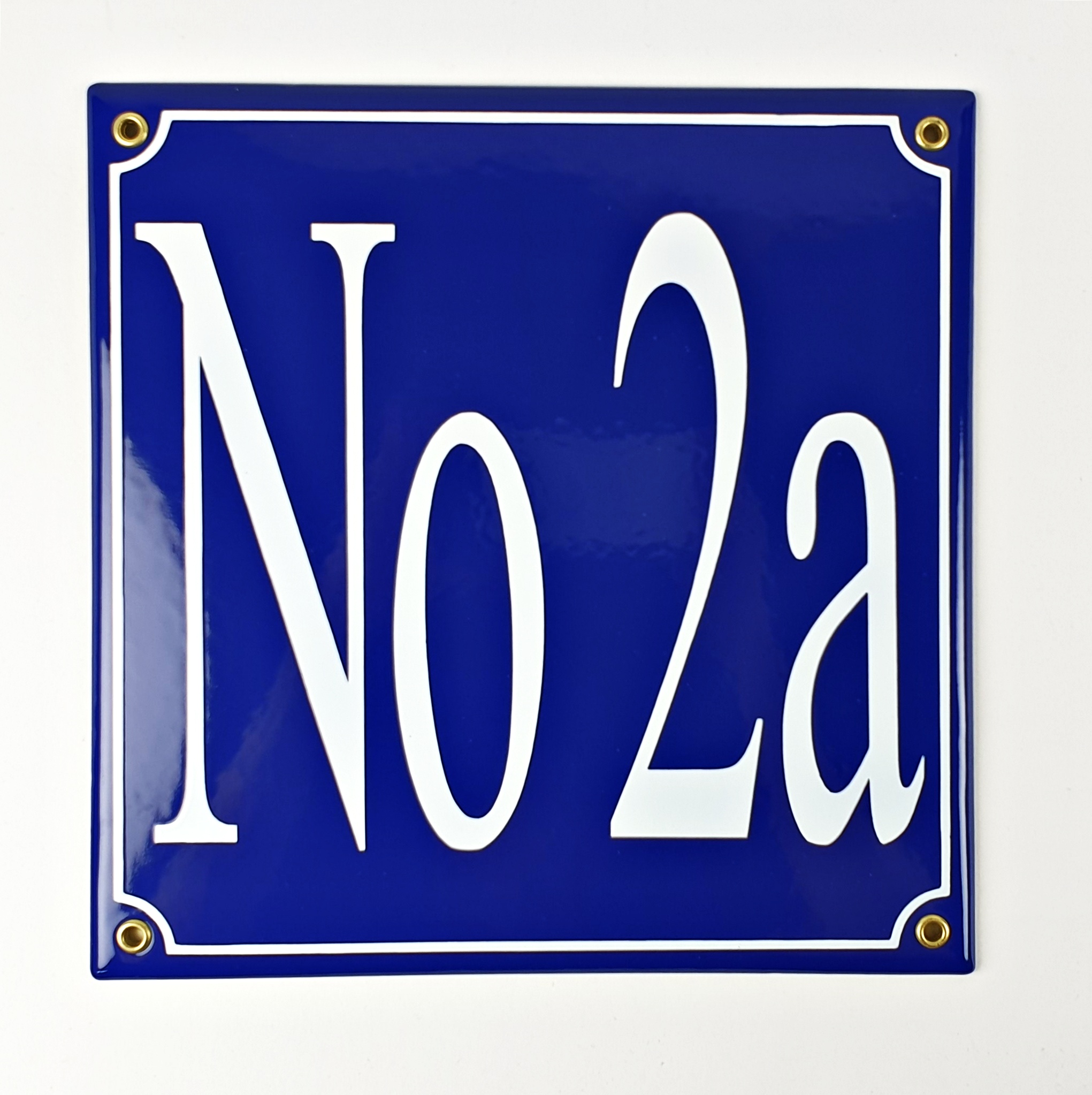 Hausnummernschild No 2a blau/weiß 25x25cm Emailleschild 