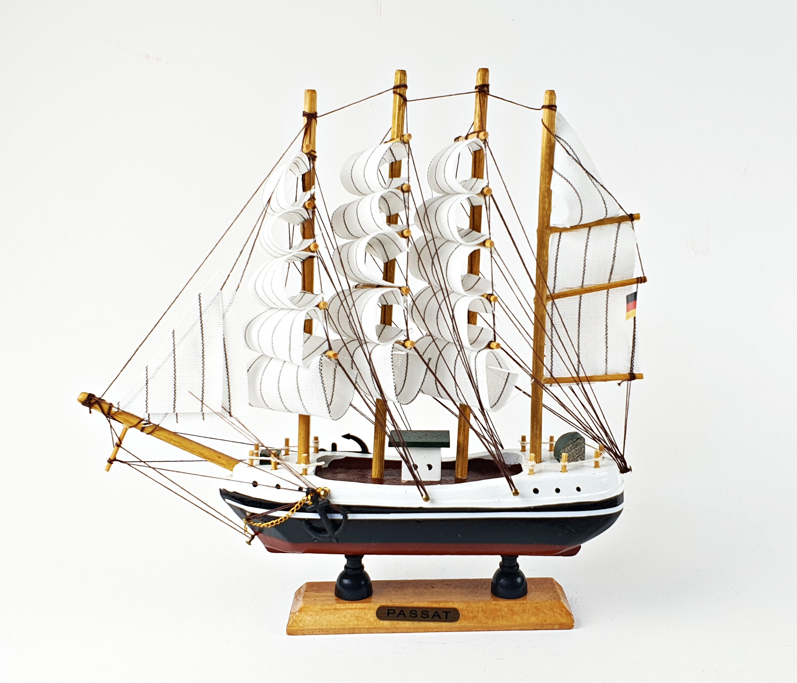 Schiffsmodell Passat 24cm