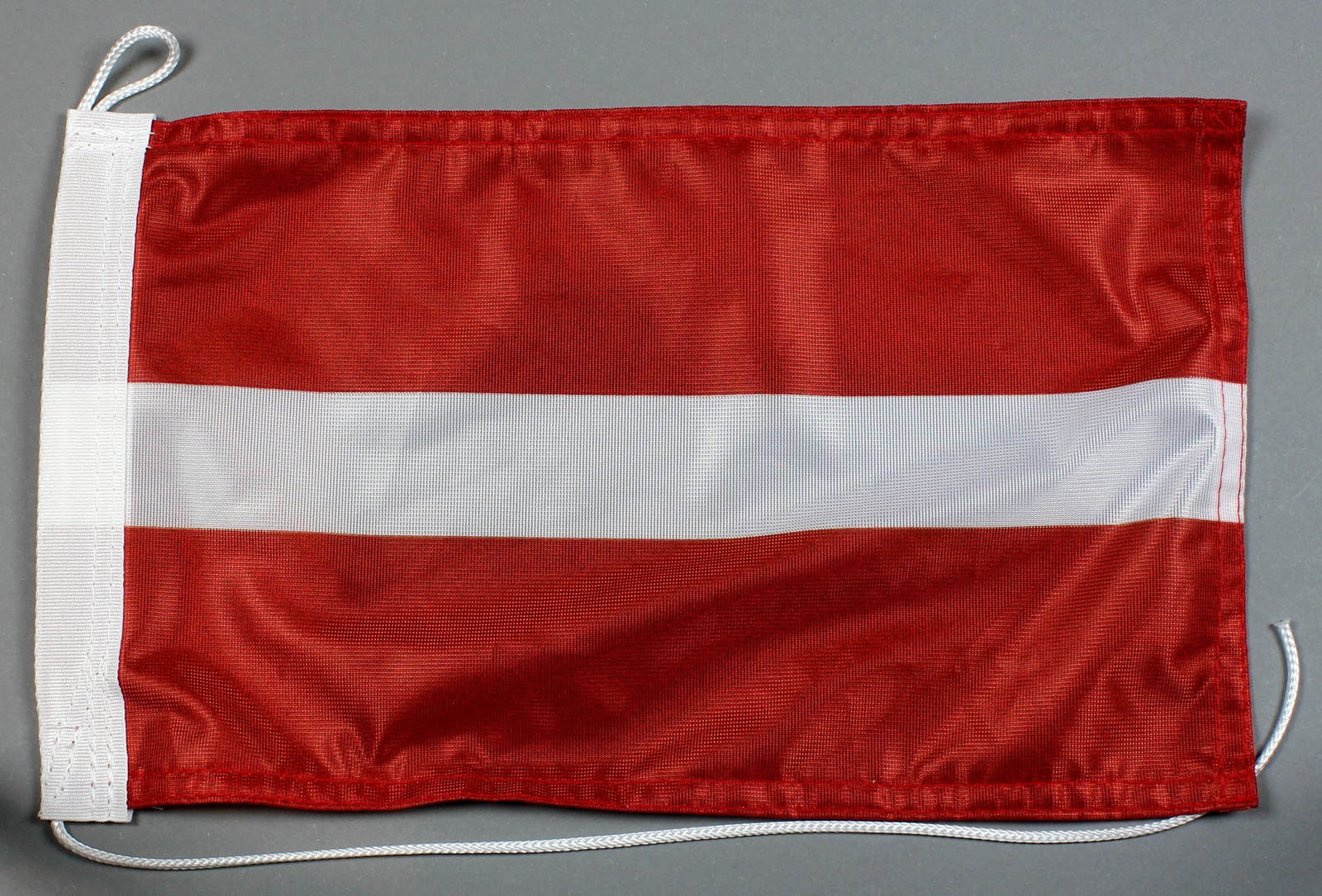 bootsflagge-20x30-lettland Bootsflagge : Lettland 30x20 cm Motorradflagge