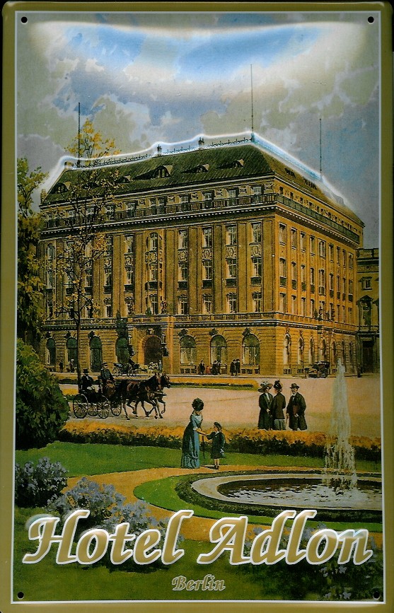 A589-Adlon Blechschild Nostalgieschild Adlon Hotel Berlin DDR Ostalgie Schild Souvenir