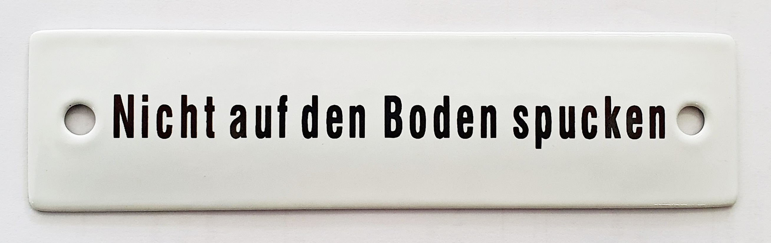 schild-boden-spucken Eisenbahn Schild Nicht auf den Boden spucken