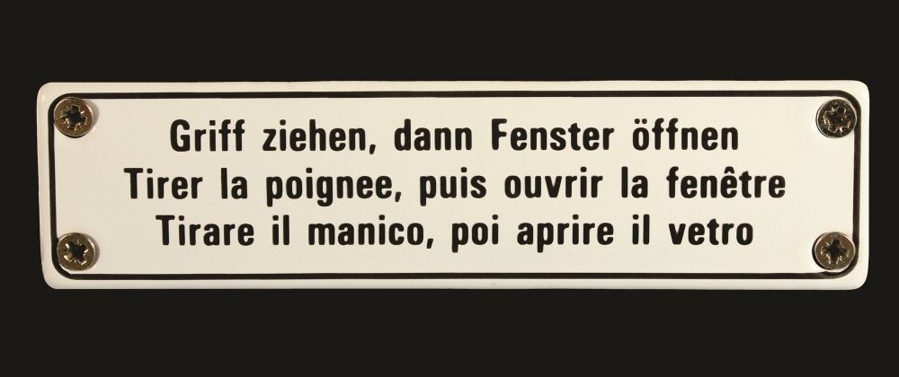 eisenbahn-schild-griff-ziehen-fenster Eisenbahn Schild Griff ziehen, dann Fenster öffnen